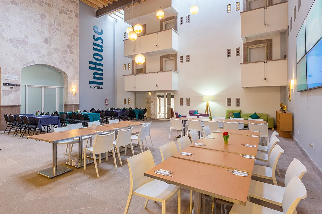 Restaurant InHouse Leon Hotels in Leon Guanajuato